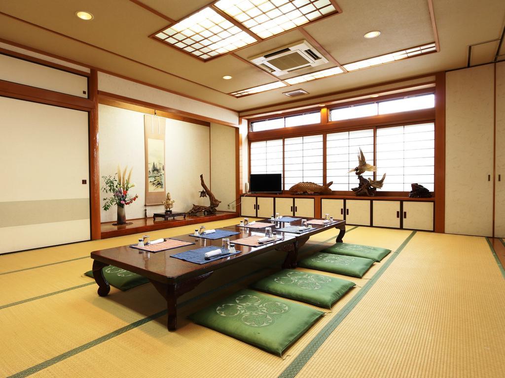 Marumo Ryokan Takashima Exteriör bild